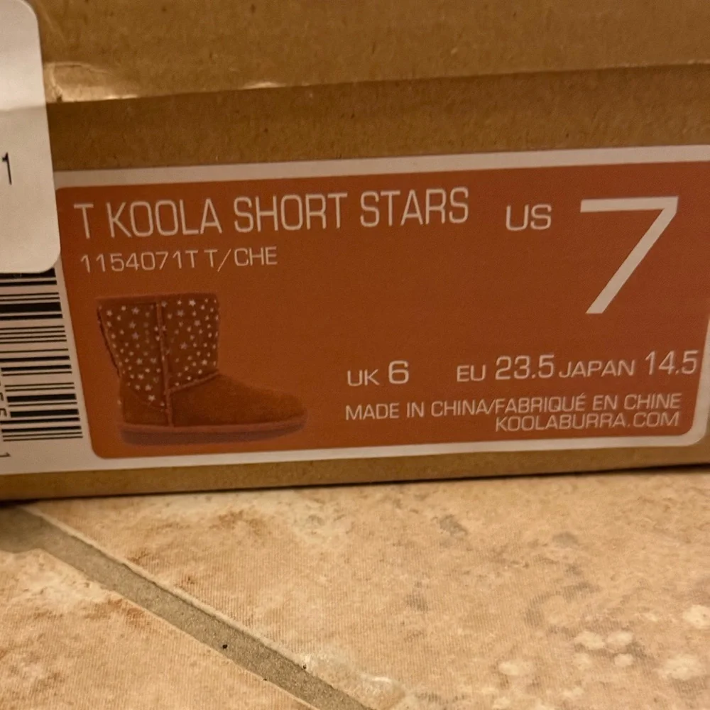 KOOLABURRA by UGG little kids T KOOLA SHORT STARS BOOTS